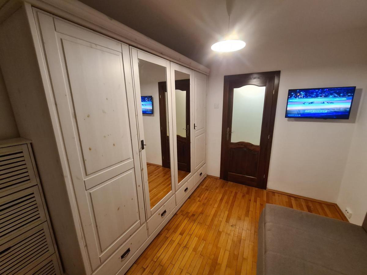 Clasic Apartment Nufarul أرادايا المظهر الخارجي الصورة